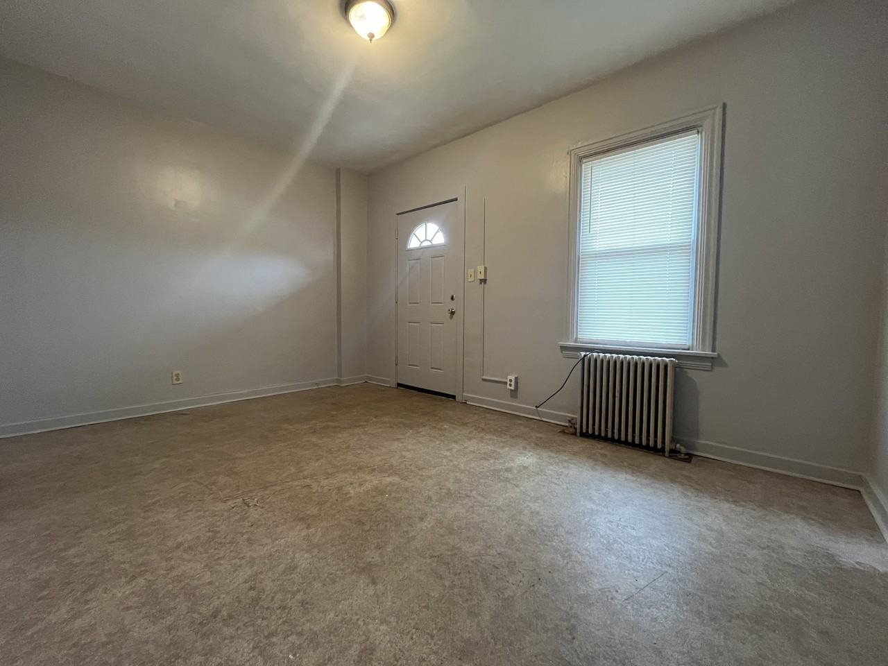 412 New St #412 - Photo 6 of 8