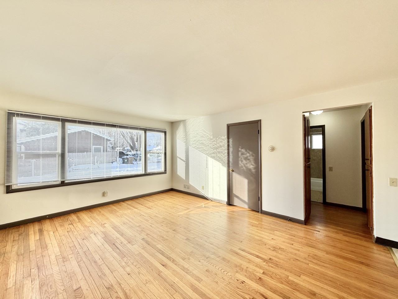 2113 Lake Point Dr #1 - Photo 5 of 12