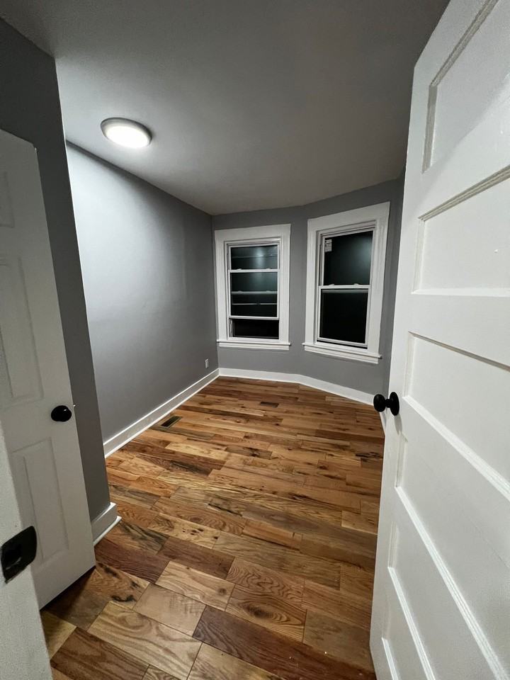 272 Davenport Street #2 - Photo 3 of 9