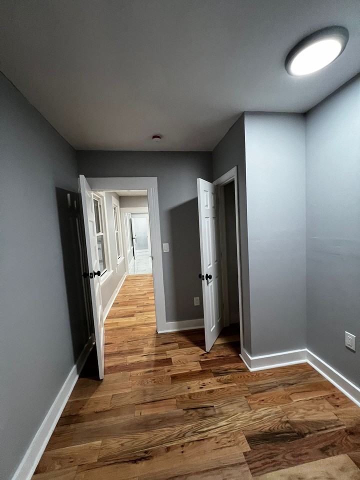 272 Davenport Street #2 - Photo 4 of 9