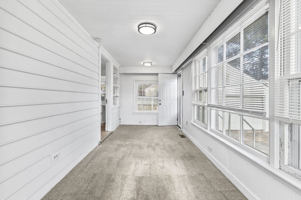 5404 Portsmouth Blvd #1 - Photo 4 of 15