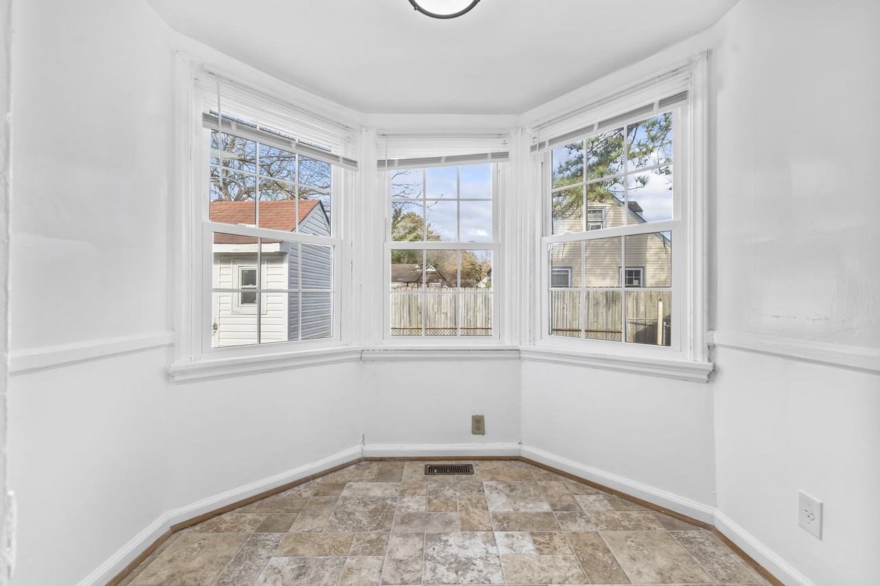 5404 Portsmouth Blvd #1 - Photo 7 of 15