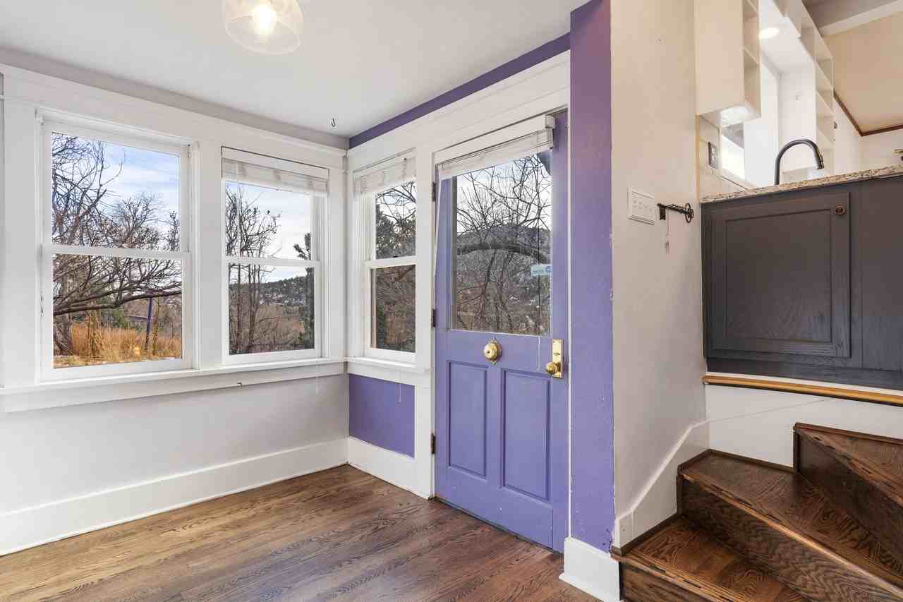 48 Lincoln Avenue #2LOWER - Photo 3 of 31