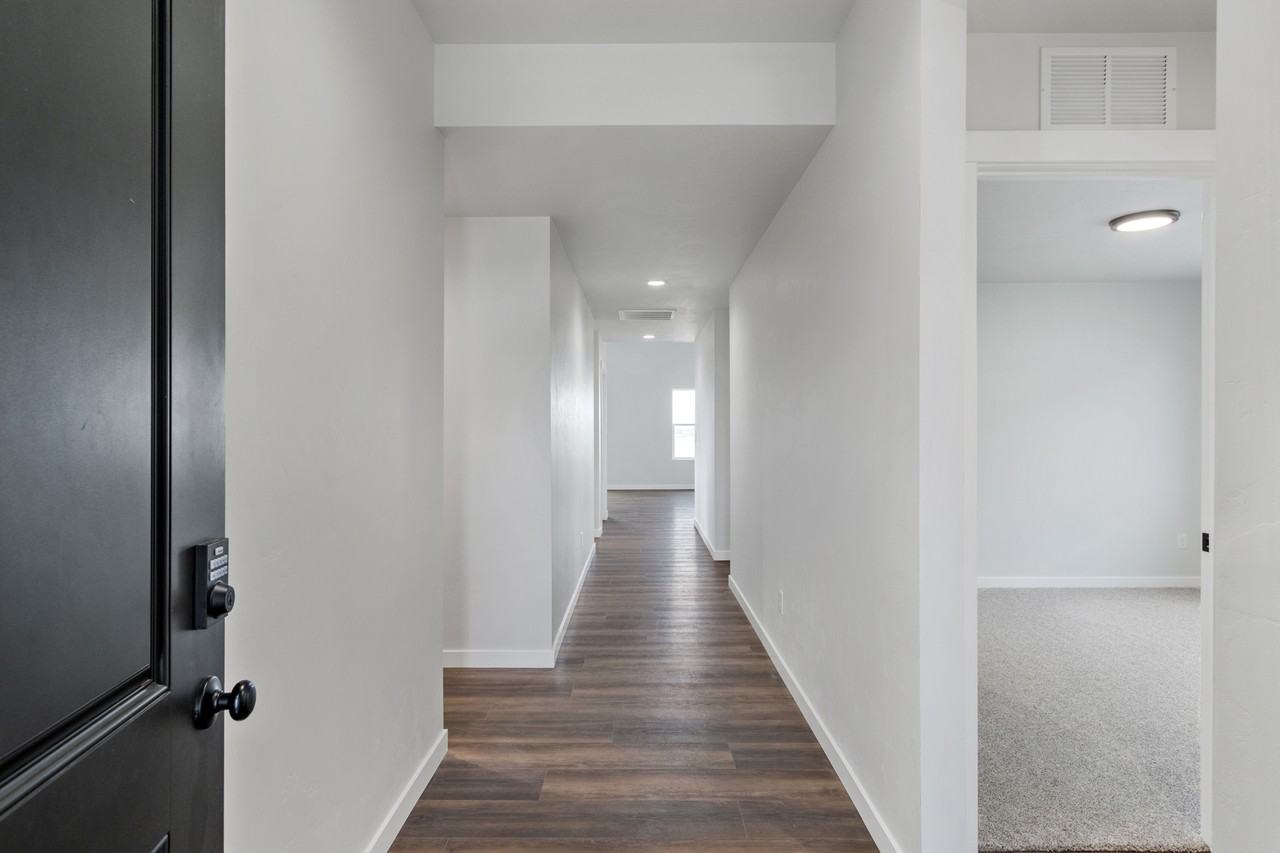 South Old Farm Avenue #1 - Photo 3 of 45