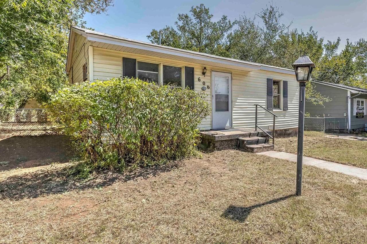 606 North I Street #1 - Photo 2 of 17