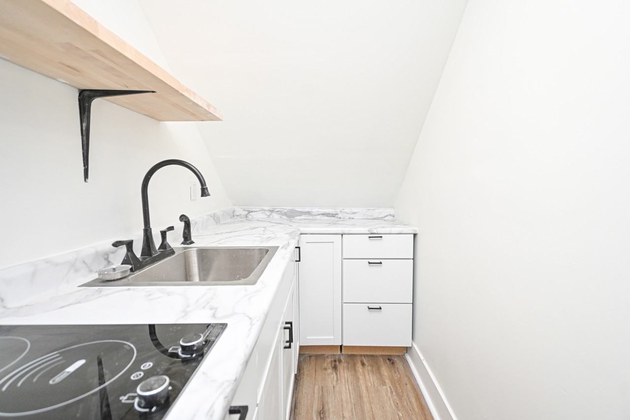 3420 Woodburn Avenue #3 - Photo 4 of 23