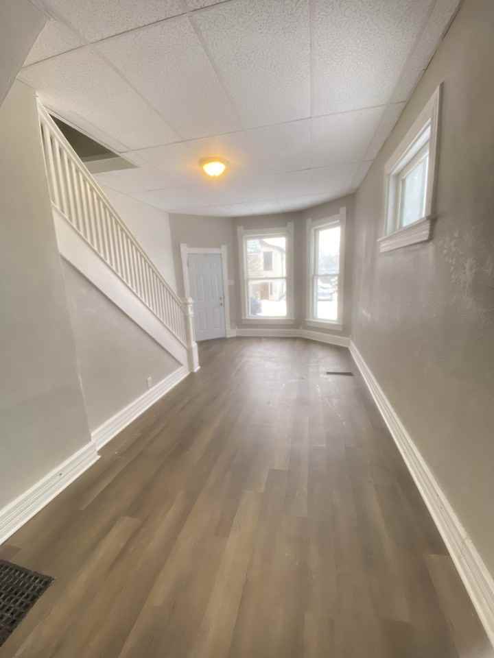 208 West Auburn Avenue #208 - Photo 2 of 9