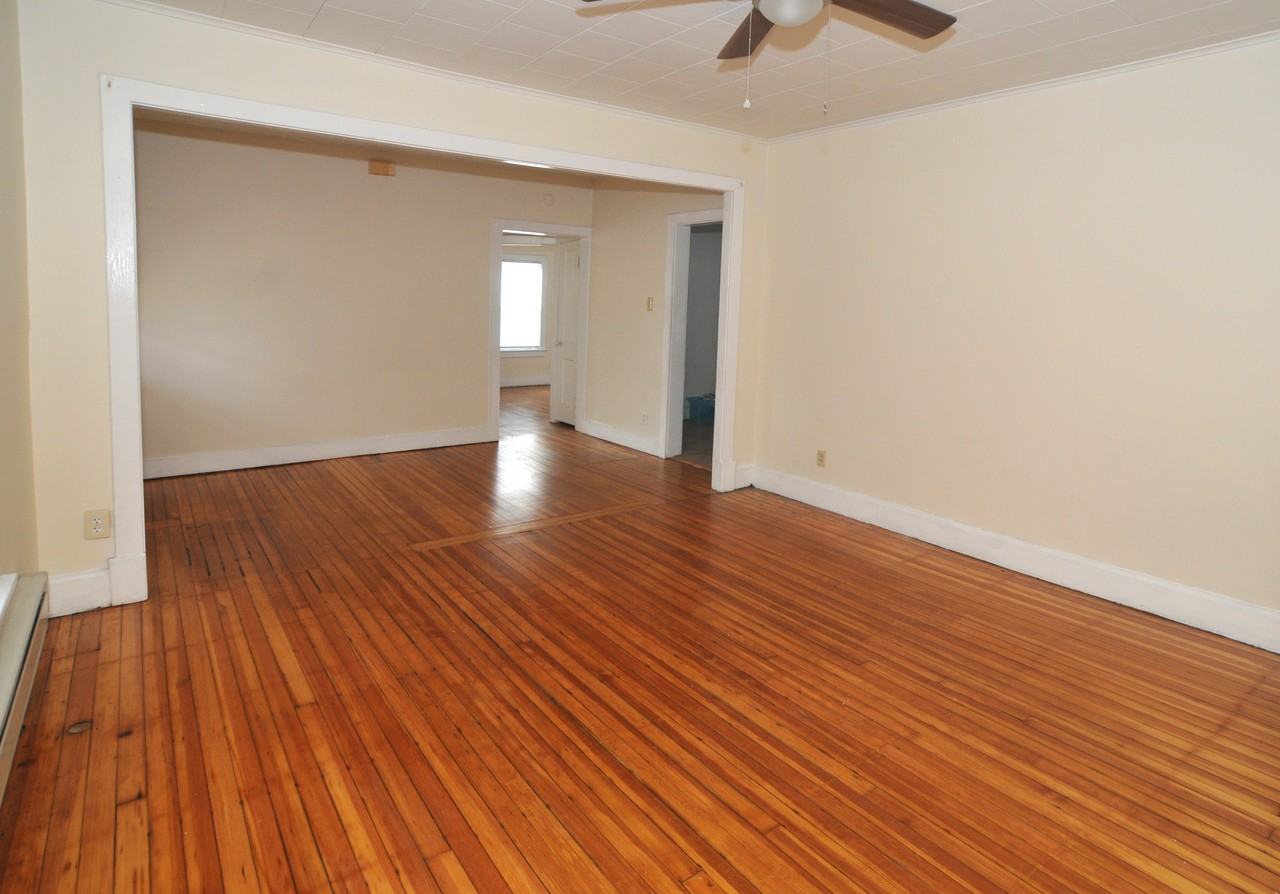 147 Mohawk Avenue #3 - Photo 2 of 10