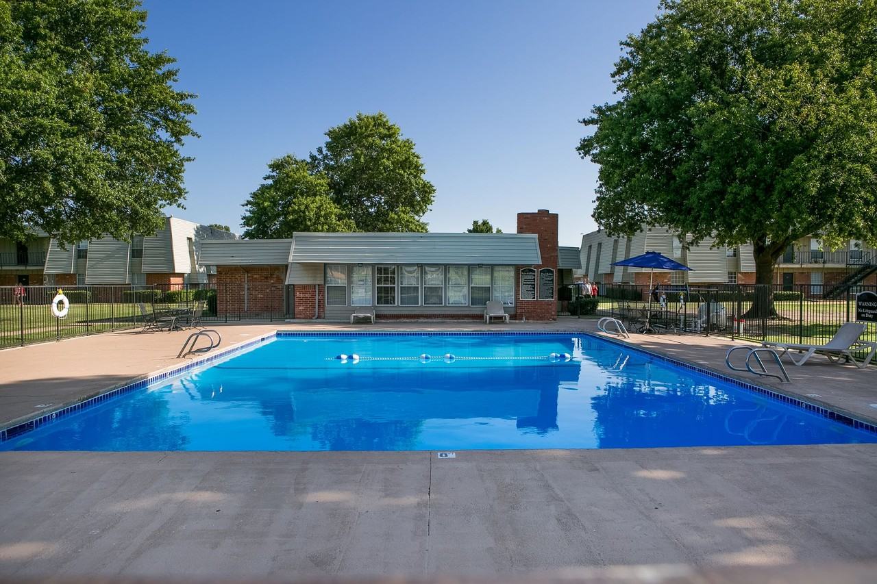 Heatherstone Apartments - Photo 2 of 50