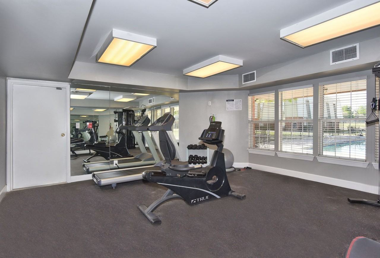 Heatherstone Apartments - Photo 4 of 50