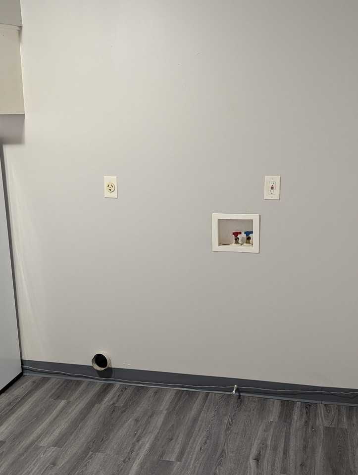 3477 Courtright Ln #3477 - Photo 3 of 7