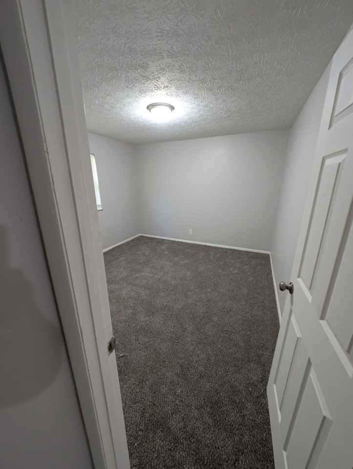 3477 Courtright Ln #3477 - Photo 6 of 7