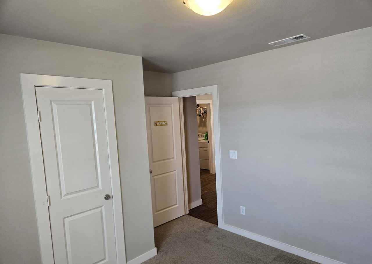 1203 Hogback Way #1 - Photo 4 of 10