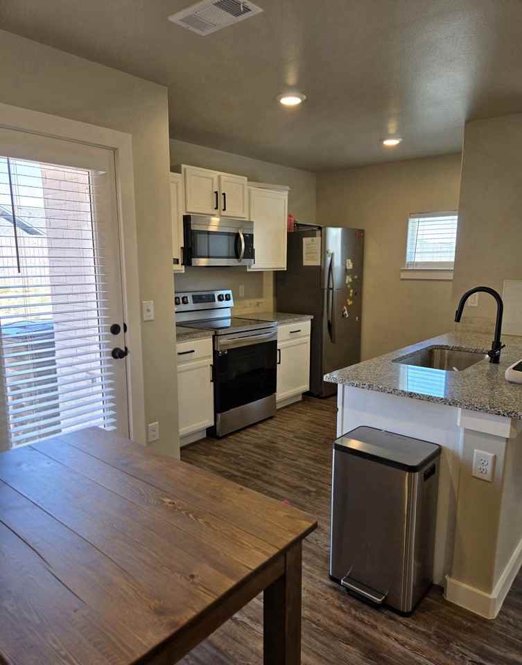 1203 Hogback Way #1 - Photo 7 of 10