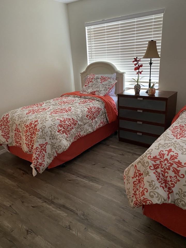 7350 Oak Meadows Circle #1 - Photo 4 of 13