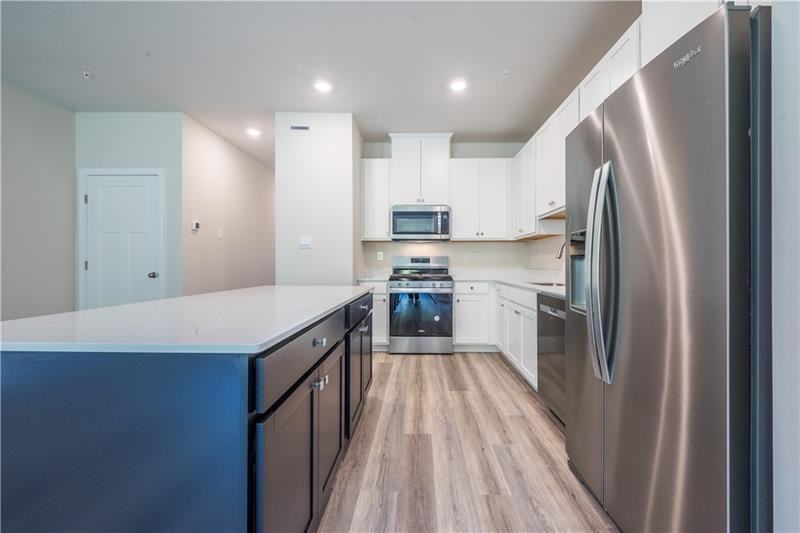104 Delmonica Dr #1 - Photo 3 of 35