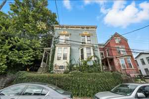 featured image of 2909 Vaughn Street #2909