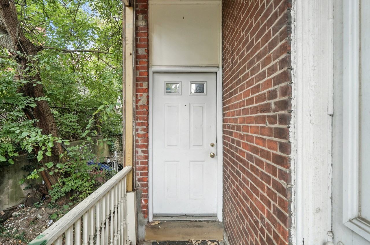 2909 Vaughn Street #2909 - Photo 3 of 50