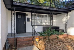 featured image of 614 East 37th Street #1