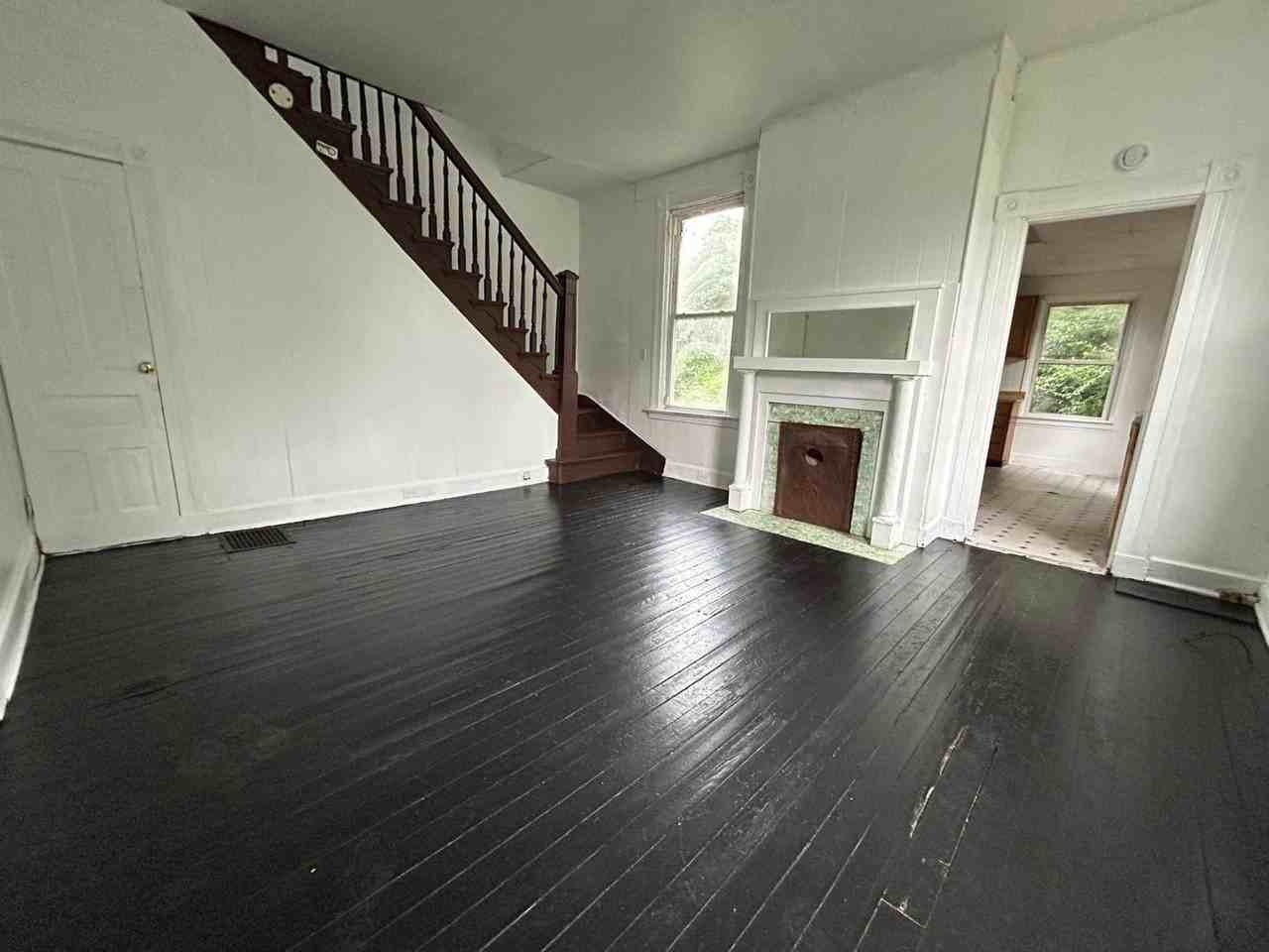 1910 Fairmount Avenue #1 - Photo 4 of 10