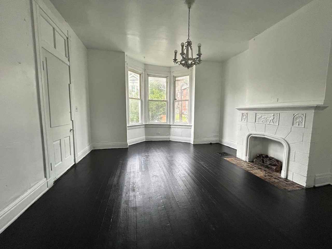 1910 Fairmount Avenue #1 - Photo 5 of 10