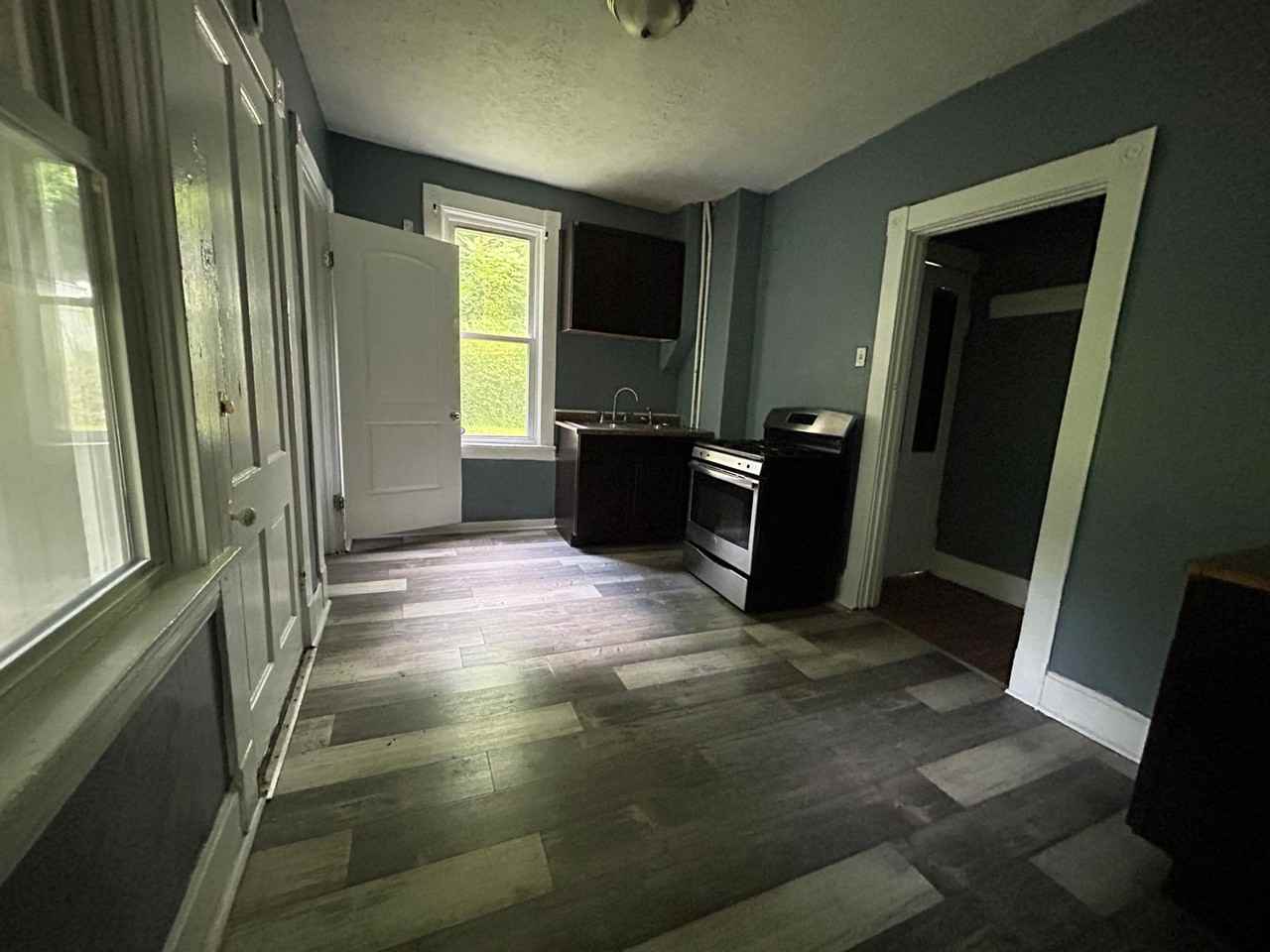 3065 Moosewood Ave #1 - Photo 4 of 7