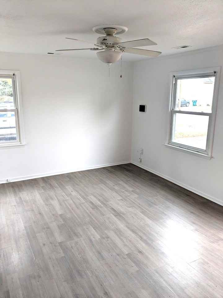 7405 Wickham Ave #1 - Photo 4 of 15