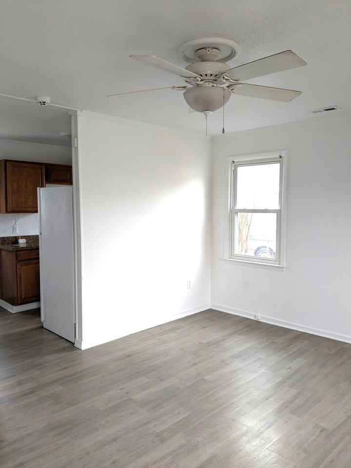 7405 Wickham Ave #1 - Photo 5 of 15