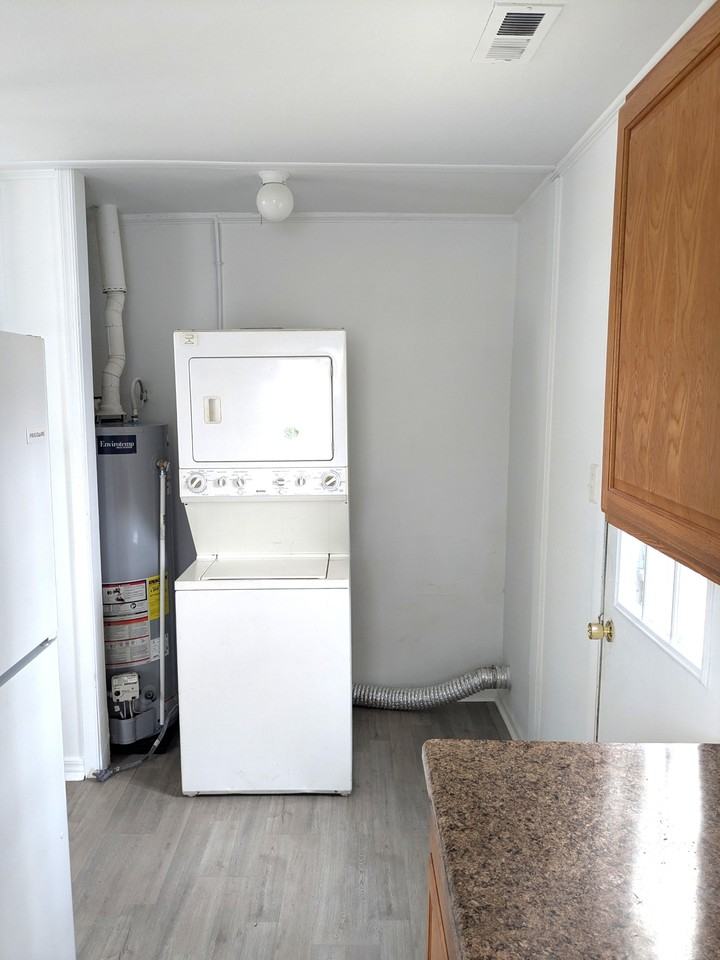 7405 Wickham Ave #1 - Photo 7 of 15