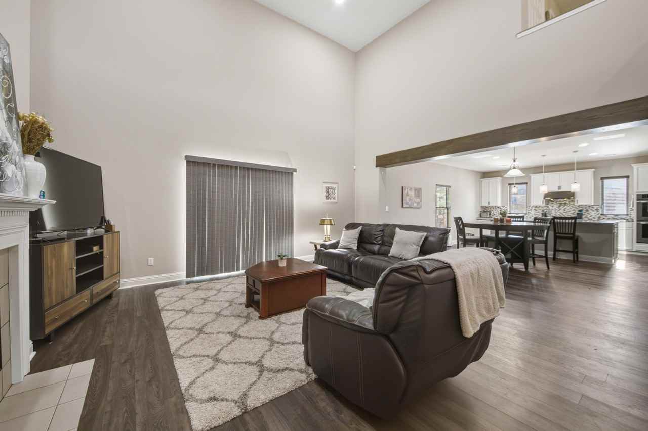 213 E Peck Blvd #1 - Photo 7 of 46