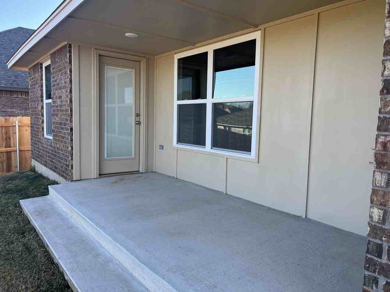 13812 Klinsman Rd #1 - Photo 4 of 23