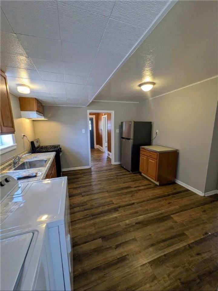 1913 Evans Street #1 - Photo 6 of 24