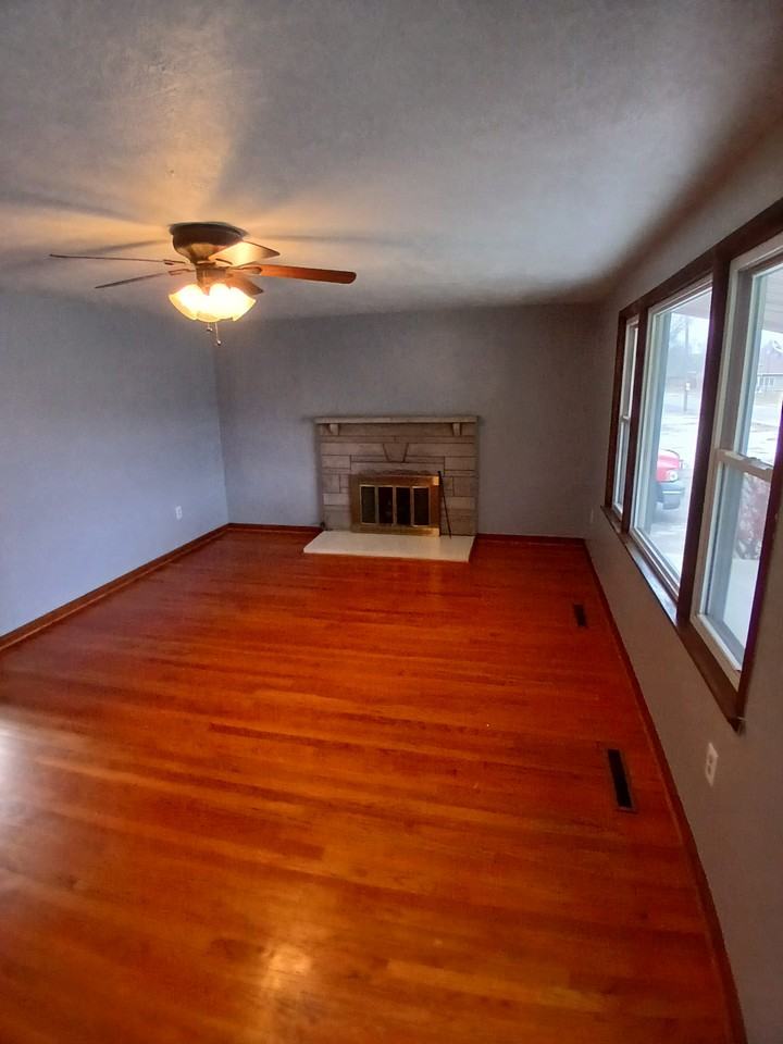1159 S Main St #1 - Photo 4 of 23