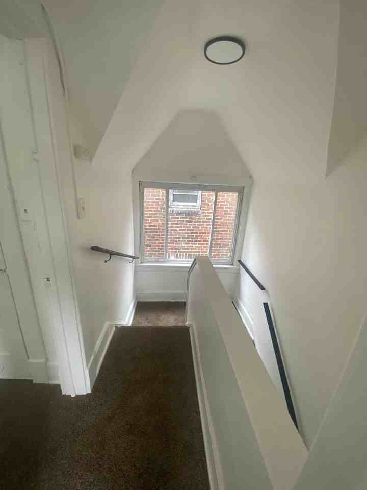 712 Franklin Ave #1 - Photo 7 of 8