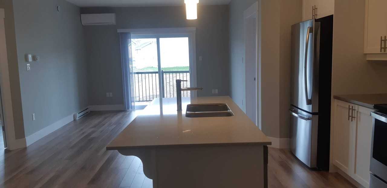 85 Cour Fieldstone Court #202 - Photo 3 of 30