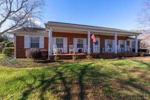 featured image of 5 Coleman Park Circle #1