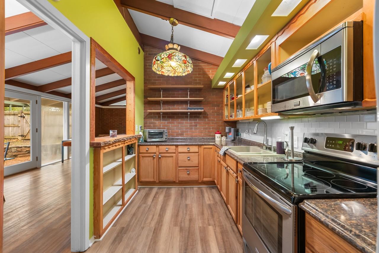 103 Robinall Drive #1 - Photo 4 of 20