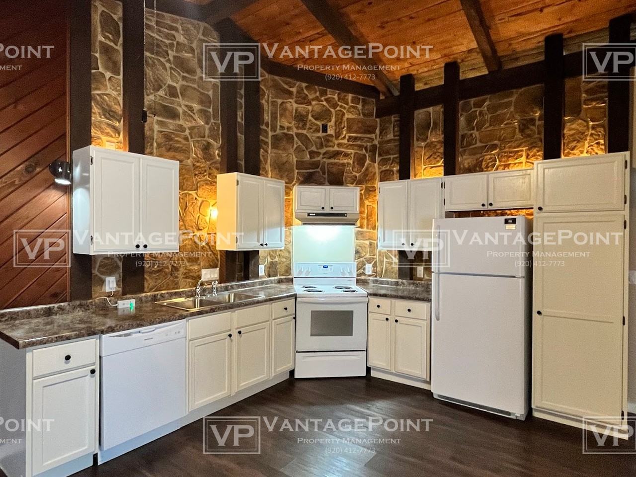 w7486 W7486 Wisconsin 54Unit B #B - Photo 4 of 16