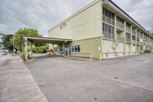 featured image of 355 Kalanianaole Street #BD