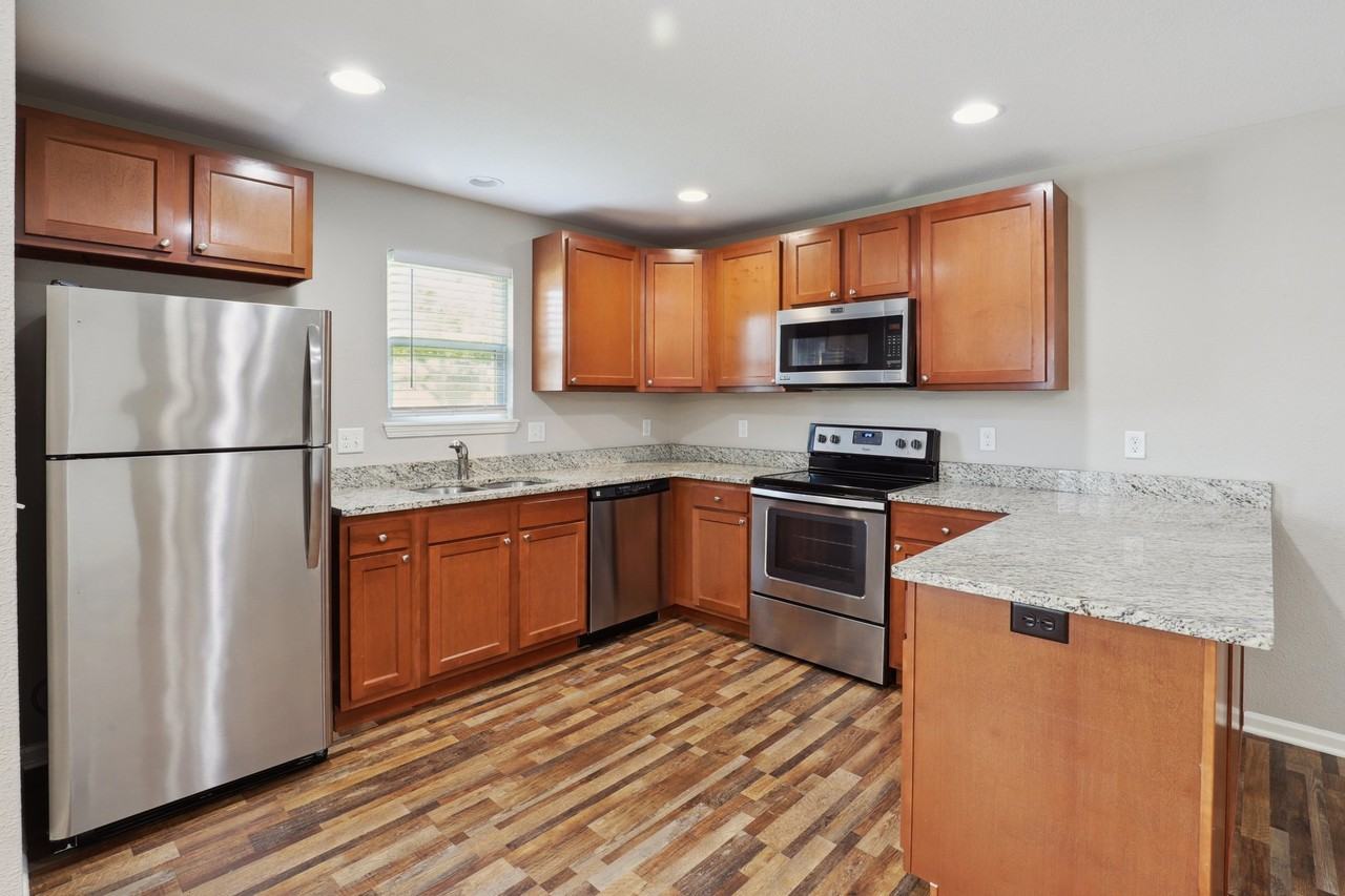 3032 N 156th St #1 - Photo 2 of 18