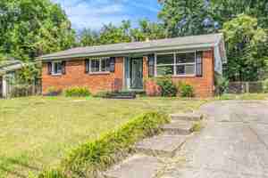 featured image of 436 Wedgeworth Rd #1