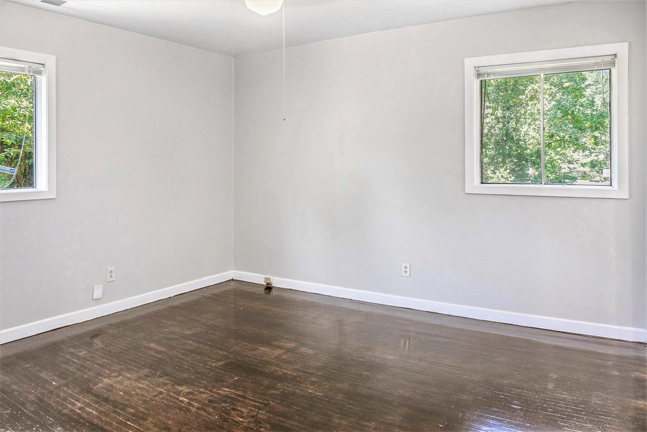 436 Wedgeworth Rd #1 - Photo 4 of 19