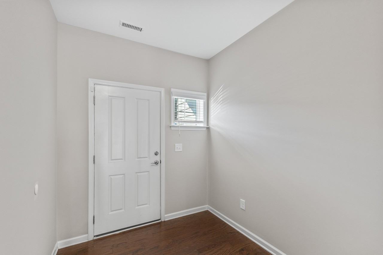 1017 Fitchie Place #1 - Photo 7 of 50