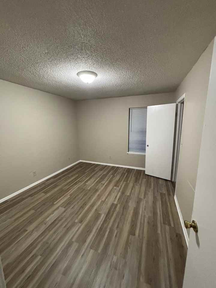 641 North Betty Jo Drive #1 - Photo 4 of 8