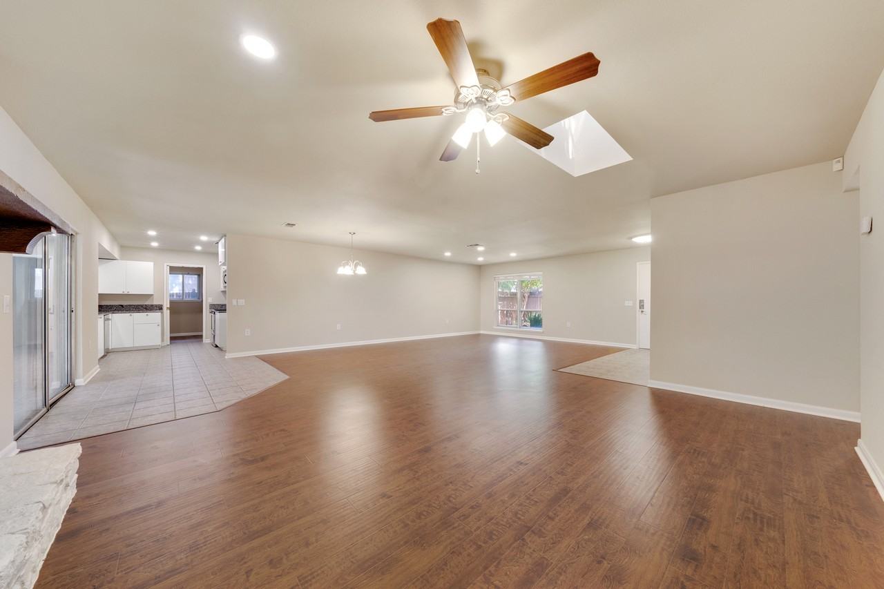 4026 Barrington St #1 - Photo 7 of 27