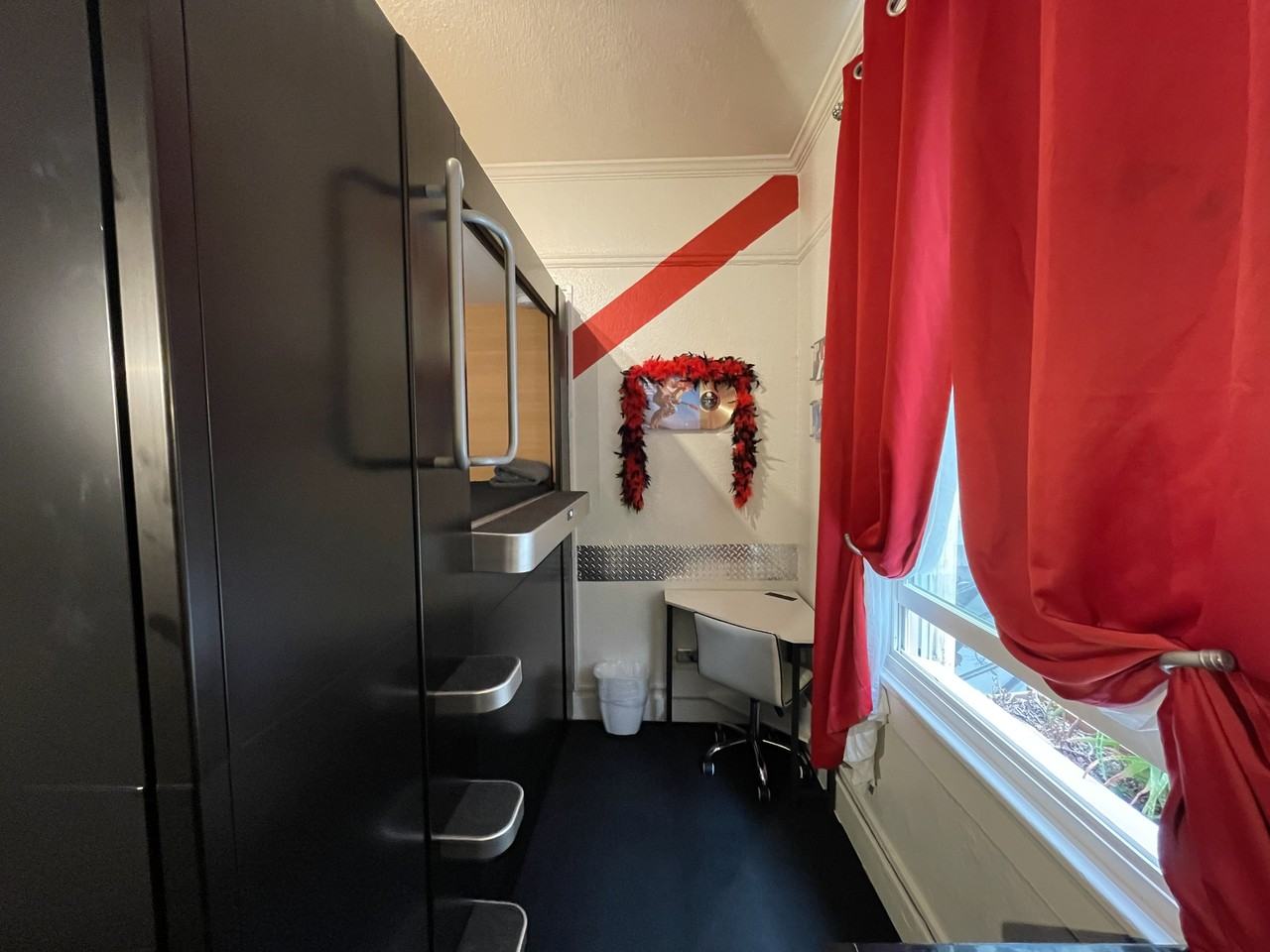 1353 Bush Street - Photo 2 of 9