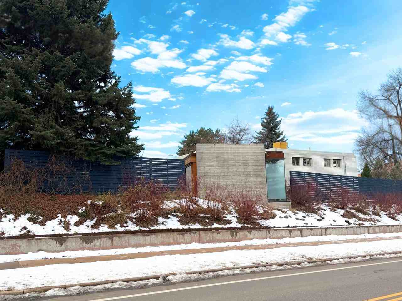 701 S Milwaukee St - Photo 4 of 25