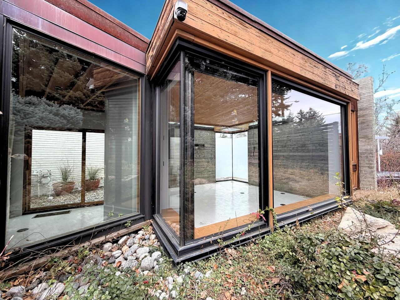 701 S Milwaukee St - Photo 5 of 25