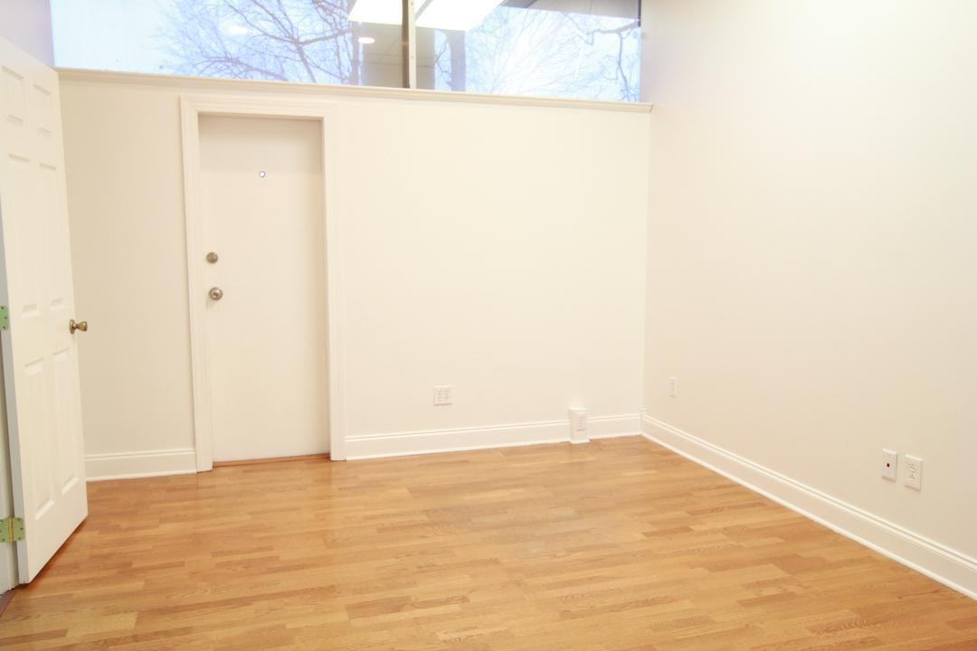 112 E Myrtle Ave #101 - Photo 4 of 7