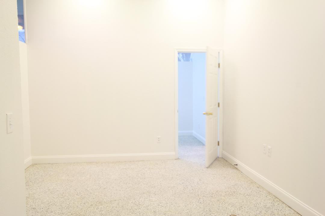 112 E Myrtle Ave #101 - Photo 5 of 7